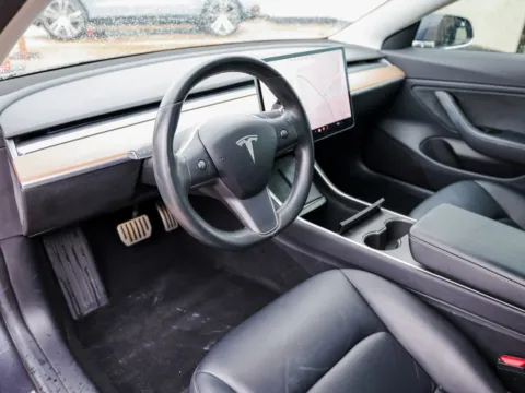 More photos of 2018 Tesla Model 3 Performance at Porsche Austin, TX