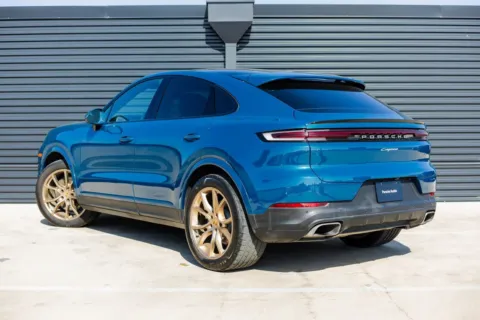 Another view of 2024 Porsche Cayenne Coupe for sale in Austin, TX at Porsche Austin