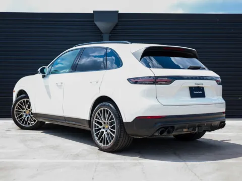Another view of 2023 Porsche Cayenne Platinum Edition for sale in Austin, TX at Porsche Austin