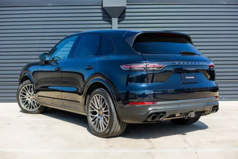 Another view of 2023 Porsche Cayenne Platinum Edition for sale in Austin, TX at Porsche Austin