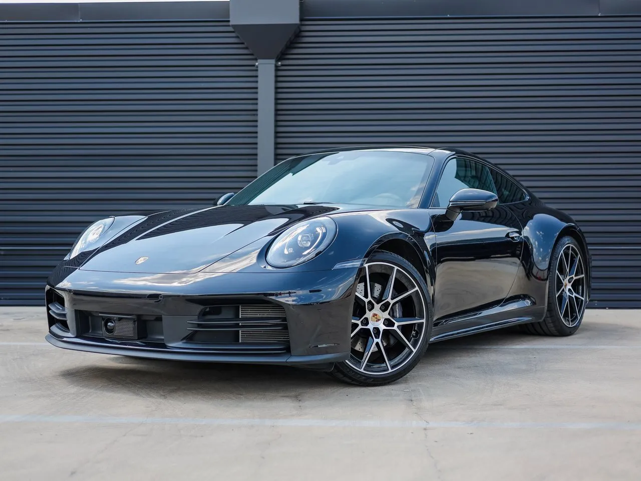 2025 Porsche 911 Carrera