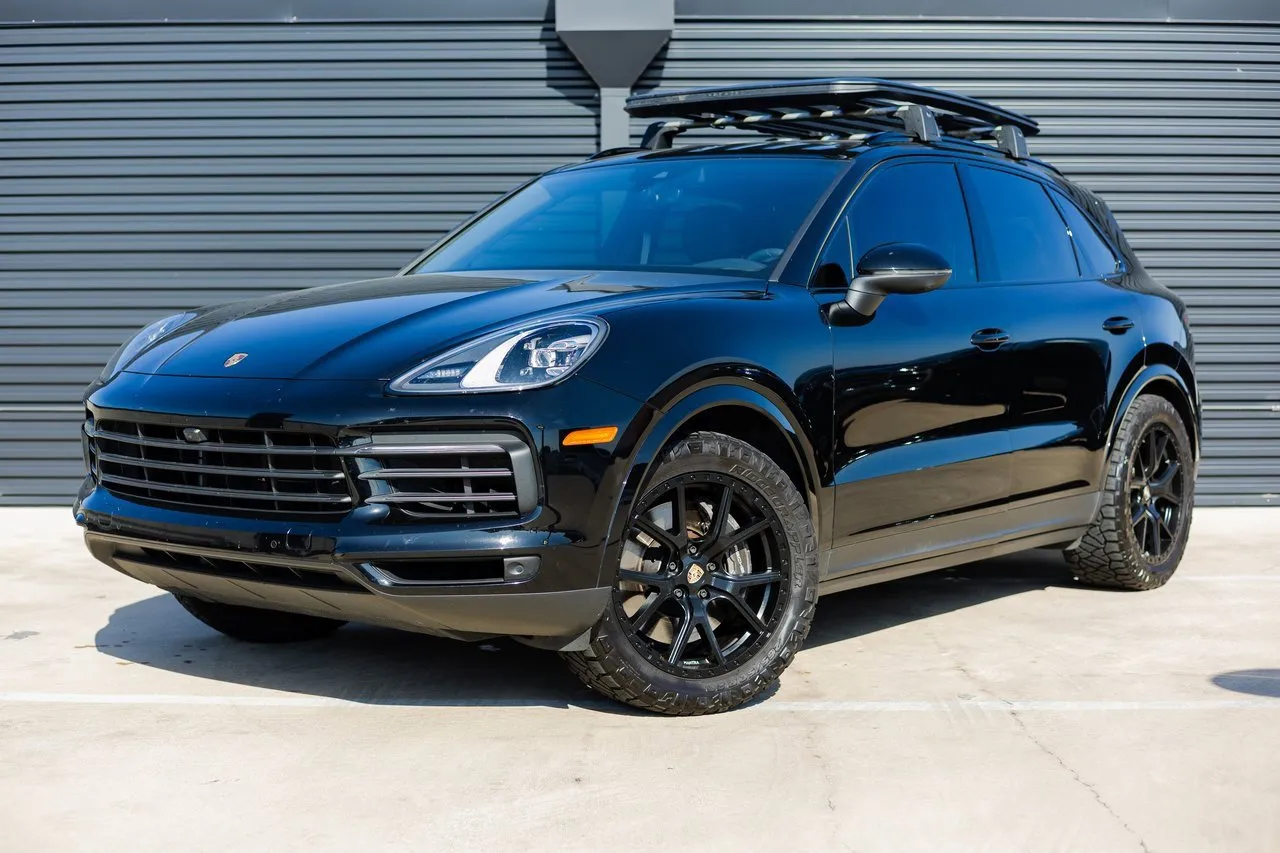 Black 2023 Porsche Cayenne Platinum Edition for sale in Austin, TX