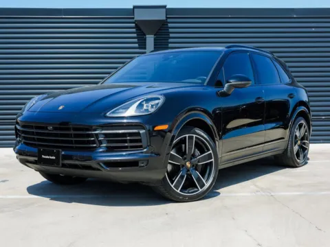Black 2022 Porsche Cayenne for sale in Austin, TX
