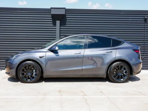 Photos of 2021 Tesla Model Y Long Range for sale in Austin, TX at Porsche Austin