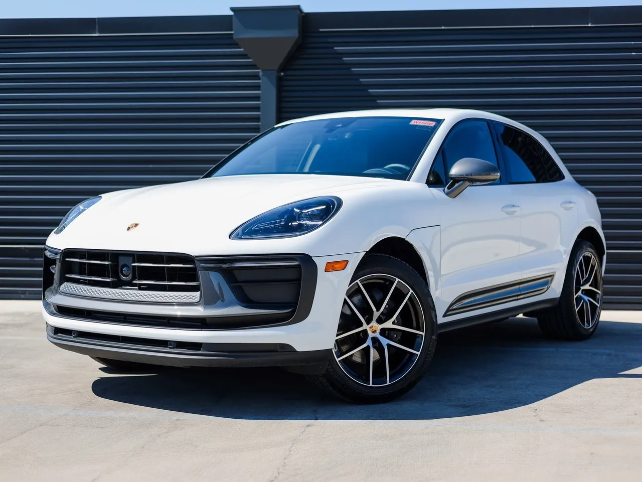 2025 Porsche Macan