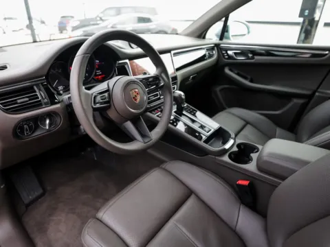More photos of 2025 Porsche Macan at Porsche Austin, TX