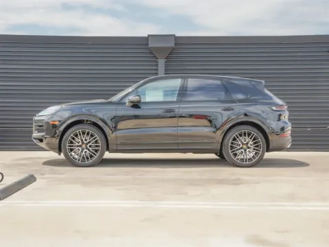 Photos of 2025 Porsche Cayenne for sale in Austin, TX at Porsche Austin