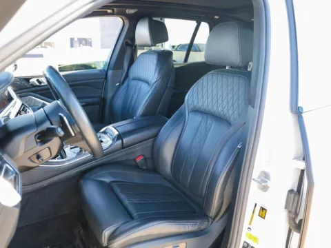 More photos of 2019 BMW X5 xDrive50i at Porsche Austin, TX