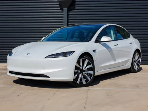 White 2025 Tesla Model 3 Long Range for sale in Austin, TX
