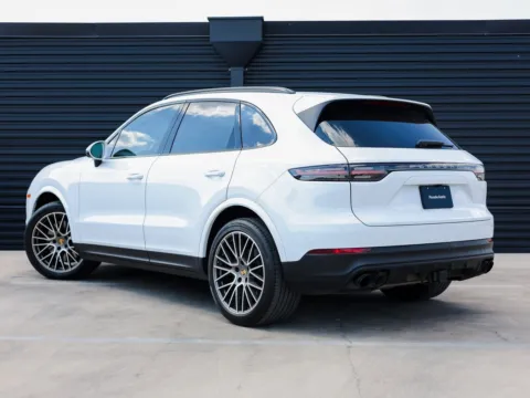 Another view of 2023 Porsche Cayenne Platinum Edition for sale in Austin, TX at Porsche Austin