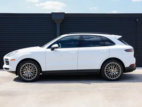 Photos of 2023 Porsche Cayenne Platinum Edition for sale in Austin, TX at Porsche Austin