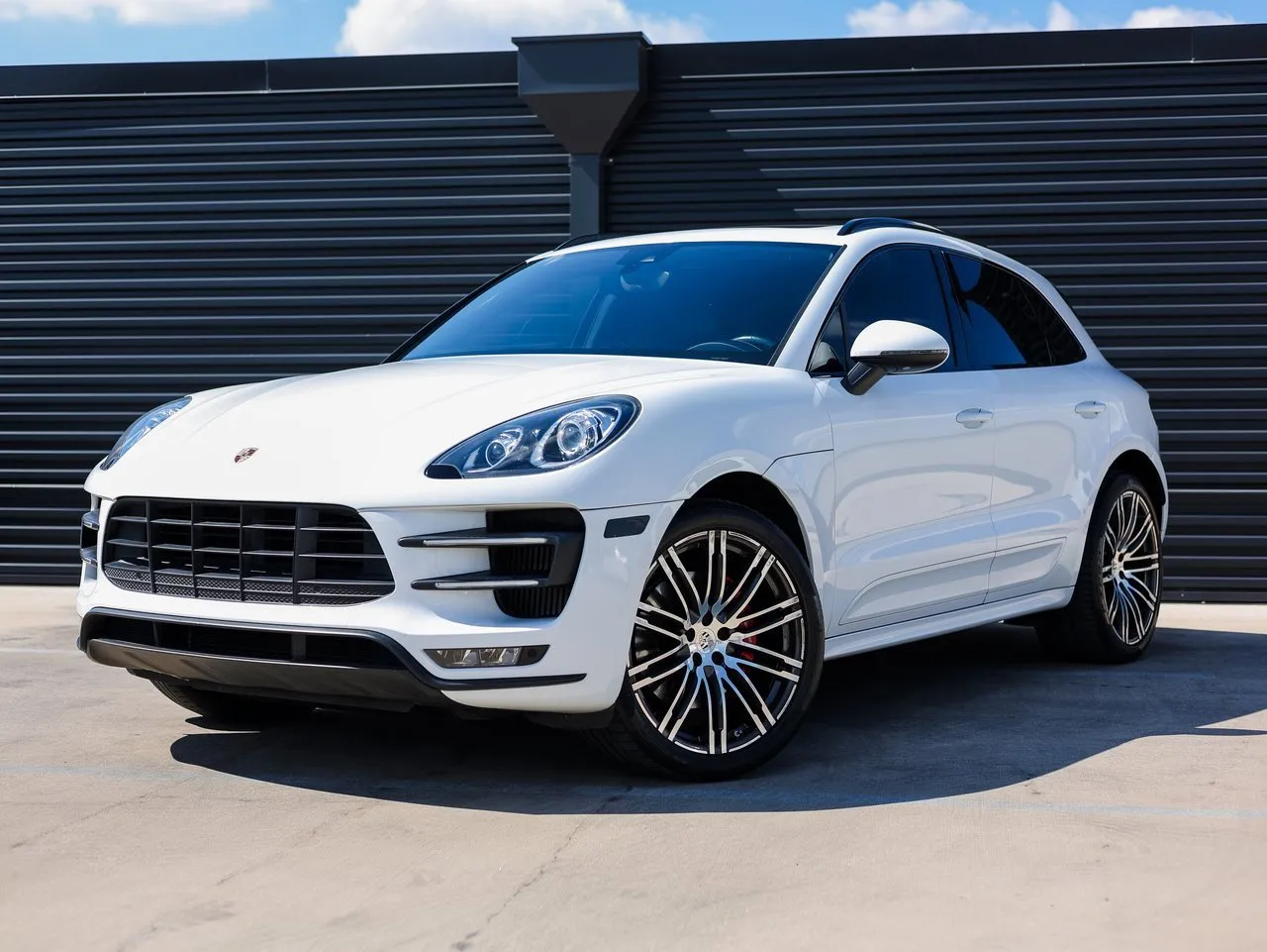 White 2018 Porsche Macan Turbo for sale in Austin, TX