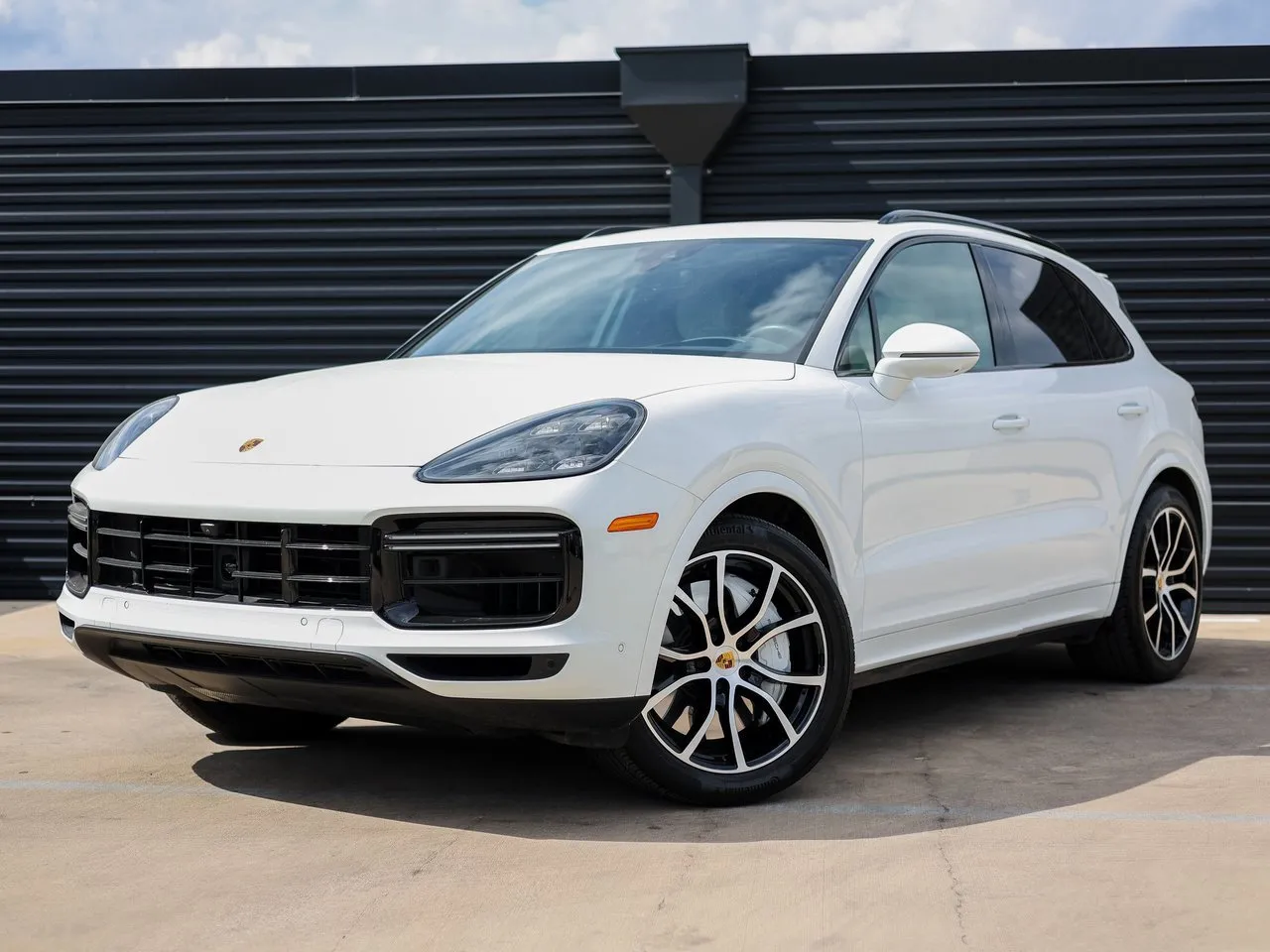 White 2022 Porsche Cayenne Turbo for sale in Austin, TX