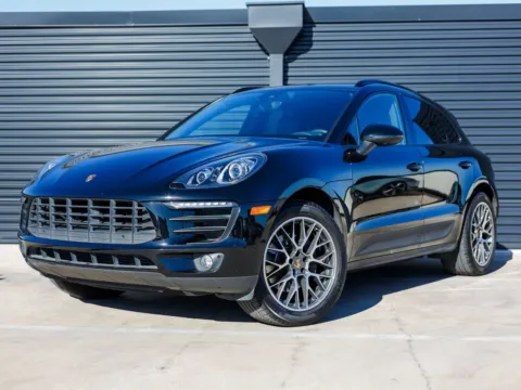 Black 2018 Porsche Macan Sport Edition for sale in Austin, TX