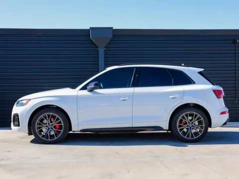 Photos of 2024 Audi SQ5 Premium Plus for sale in Austin, TX at Porsche Austin