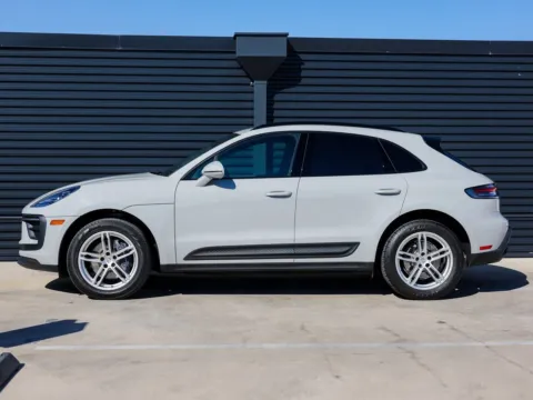 Photos of 2022 Porsche Macan for sale in Austin, TX at Porsche Austin
