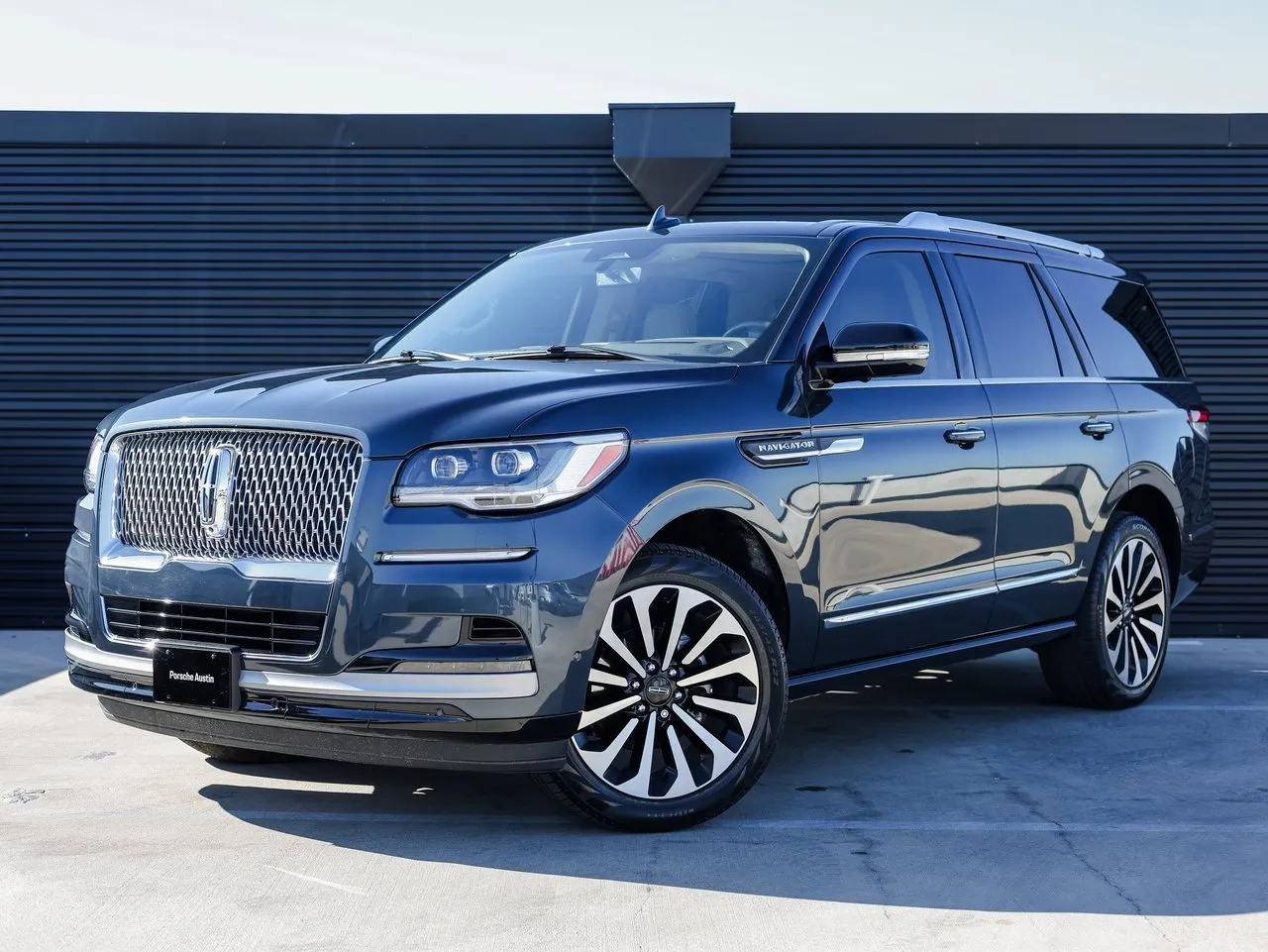 Blue 2024 Lincoln Navigator Reserve for sale in Austin, TX