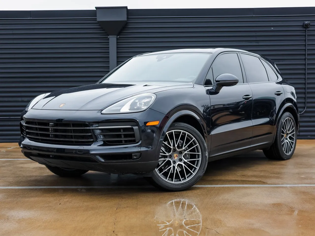 Blue 2022 Porsche Cayenne for sale in Austin, TX