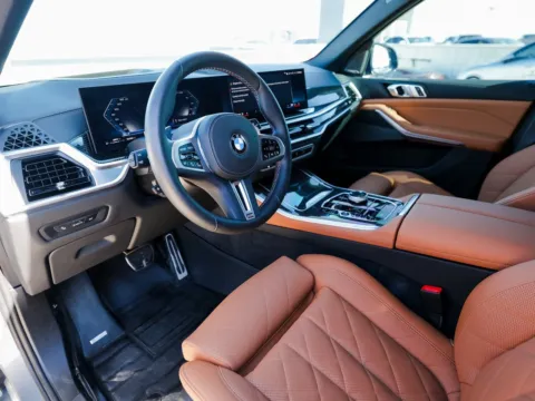 More photos of 2025 BMW X5 M60i at Porsche Austin, TX