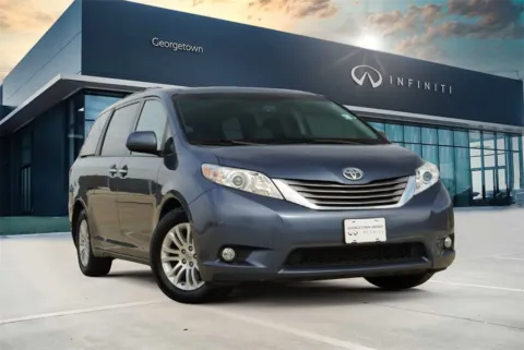 Unknown 2015 Toyota Sienna XLE for sale in Georgetown, TX