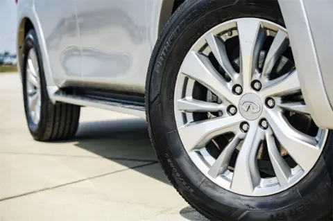 Photos of 2017 INFINITI QX80 for sale in Georgetown, TX at Georgetown INFINITI