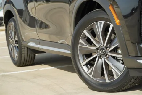 Another view of 2026 INFINITI QX60 LUXE for sale in Georgetown, TX at Georgetown INFINITI