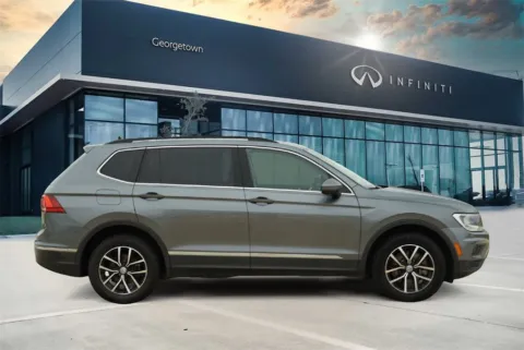 More photos of 2021 Volkswagen Tiguan SE at Georgetown INFINITI, TX
