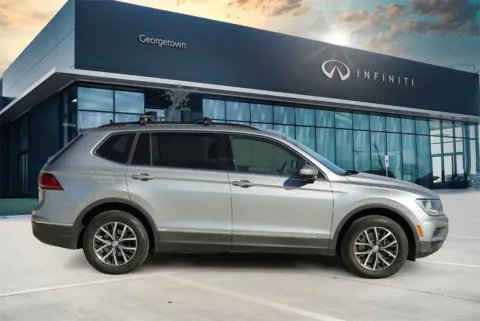 More photos of 2020 Volkswagen Tiguan SE at Georgetown INFINITI, TX
