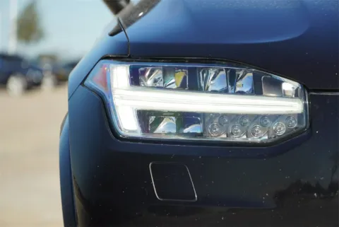 Photos of 2020 Volvo XC90 Momentum for sale in Georgetown, TX at Georgetown INFINITI