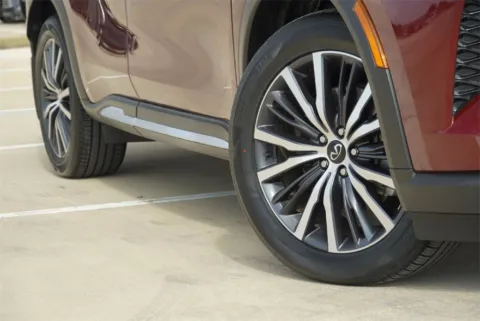 Another view of 2022 INFINITI QX60 AUTOGRAPH for sale in Georgetown, TX at Georgetown INFINITI