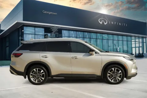 More photos of 2023 INFINITI QX60 LUXE at Georgetown INFINITI, TX
