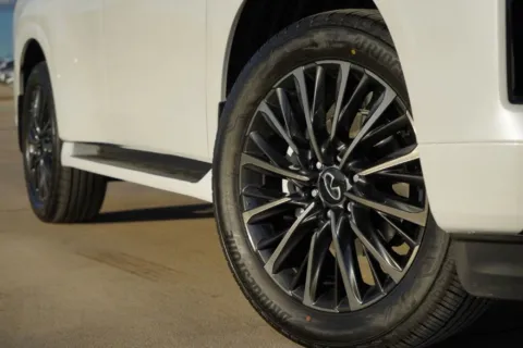 Photos of 2026 INFINITI QX80 AUTOGRAPH for sale in Georgetown, TX at Georgetown INFINITI