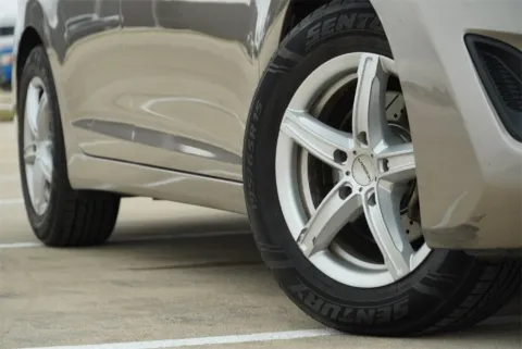 Another view of 2015 Hyundai Elantra SE for sale in Georgetown, TX at Georgetown INFINITI