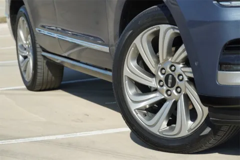 Another view of 2023 Lincoln Navigator Reserve for sale in Georgetown, TX at Georgetown INFINITI
