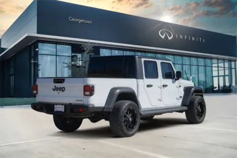 More photos of 2020 Jeep Gladiator Sport S at Georgetown INFINITI, TX