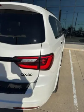 More photos of 2023 INFINITI QX80 SENSORY at Georgetown INFINITI, TX