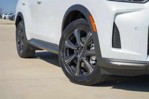 Photos of 2026 INFINITI QX60 AUTOGRAPH for sale in Georgetown, TX at Georgetown INFINITI