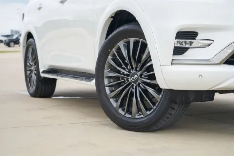 Photos of 2024 INFINITI QX80 PREMIUM SELECT for sale in Georgetown, TX at Georgetown INFINITI