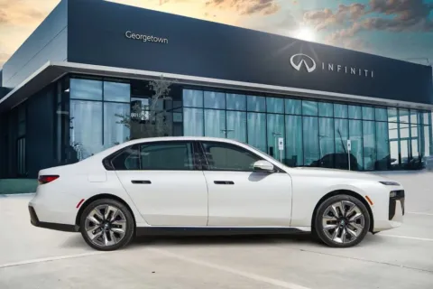 More photos of 2024 BMW 7 Series 750e xDrive at Georgetown INFINITI, TX