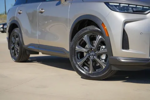 Photos of 2026 INFINITI QX60 AUTOGRAPH for sale in Georgetown, TX at Georgetown INFINITI