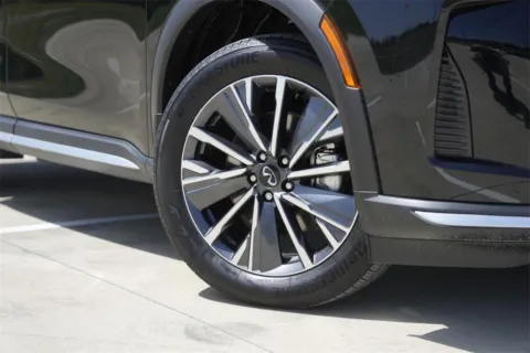 Photos of 2026 INFINITI QX60 LUXE for sale in Georgetown, TX at Georgetown INFINITI