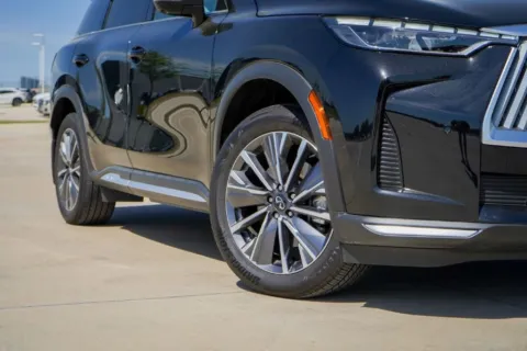 Photos of 2026 INFINITI QX60 LUXE for sale in Georgetown, TX at Georgetown INFINITI