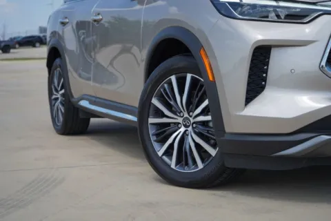 Photos of 2025 INFINITI QX60 SENSORY for sale in Georgetown, TX at Georgetown INFINITI