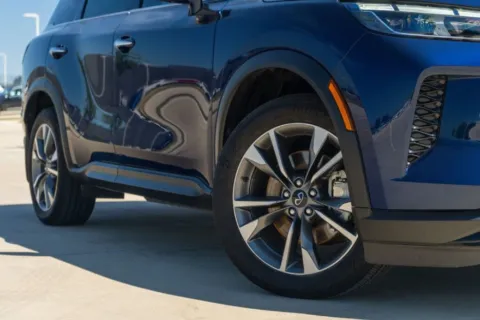 Photos of 2023 INFINITI QX60 LUXE for sale in Georgetown, TX at Georgetown INFINITI