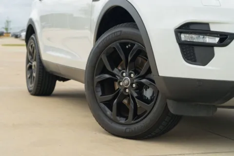 Photos of 2017 Land Rover Discovery Sport HSE for sale in Georgetown, TX at Georgetown INFINITI