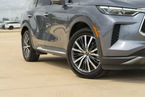 Photos of 2023 INFINITI QX60 AUTOGRAPH for sale in Georgetown, TX at Georgetown INFINITI