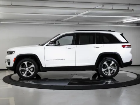 Photos of 2025 Jeep Grand Cherokee Limited for sale in Georgetown, TX at Georgetown INFINITI