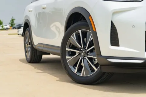 Photos of 2027 INFINITI QX60 LUXE for sale in Georgetown, TX at Georgetown INFINITI