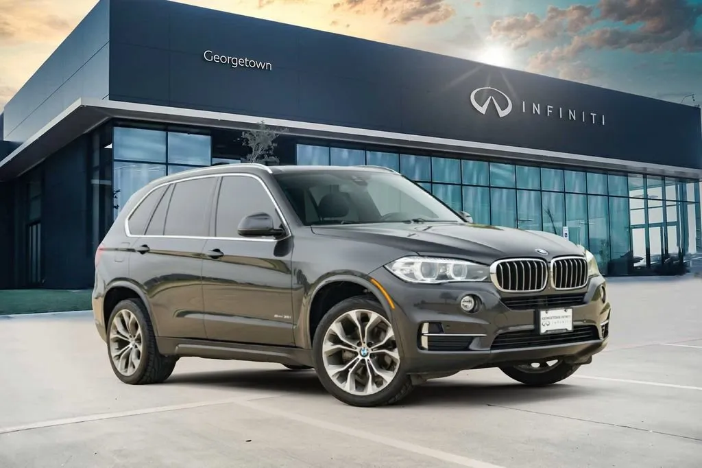 Gray 2018 BMW X5 sDrive35i for sale in Georgetown, TX