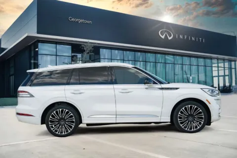 More photos of 2023 Lincoln Aviator Black Label at Georgetown INFINITI, TX